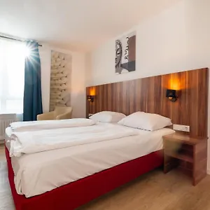 Hotel Astor, Múnich