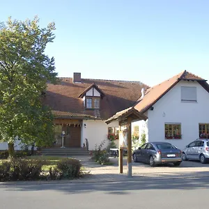 Pensjonat Gasthaus-pension Hofmann, Oberdachstetten