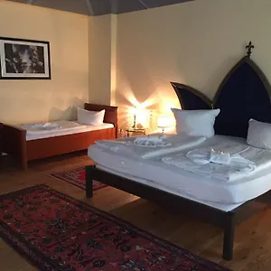 Nocleg ze śniadaniem Tempelhof **